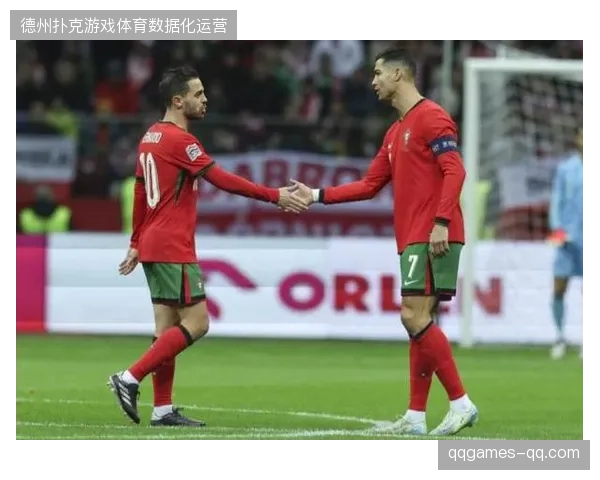 葡萄牙队在右后卫位置上，面临坎塞洛的进攻与达洛特的防守平衡抉择